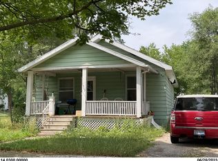 1507 Barnard St, Saginaw, MI