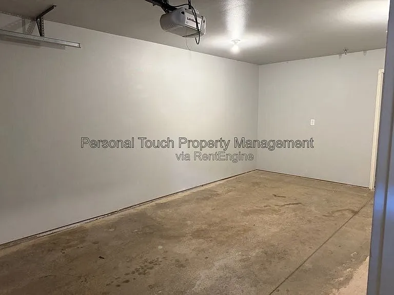 808 7th Ave S #6 — Photo 23