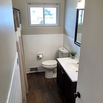 5th image of 611 Saint Clair St