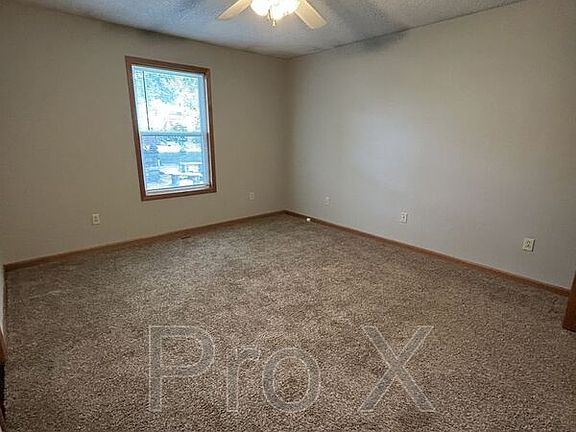 5th image of 512 E Park St #B