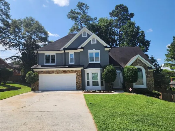820 Stephenson Rdg, Stone Mountain, GA 30087
