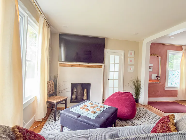 1450 Hawthorne Way — Photo 10