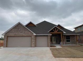 5100 McCann Ct, Mustang, OK 73064