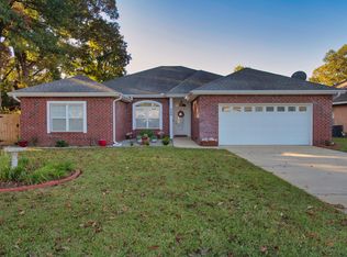 330 Adams Dr, Crestview, FL 32536