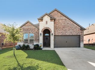 2911 Shetland Dr, Aubrey, TX 76227