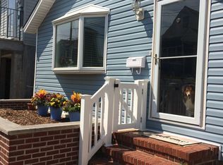 21 W 14th Rd, Broad Channel, NY 11693