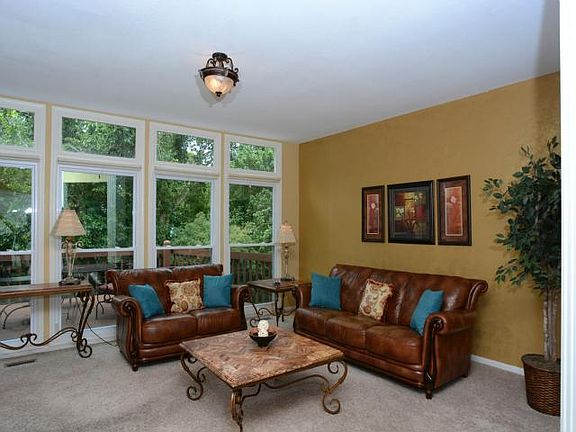 3rd image of 3004 NW 59th St