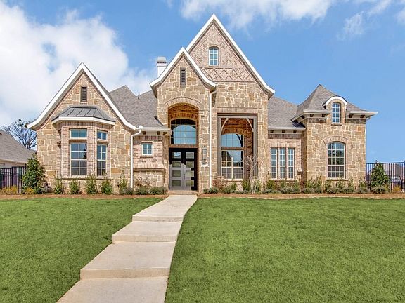 2nd image of 916 Winchester Dr