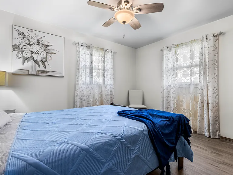 2550 Bordeaux Dr — Photo 4