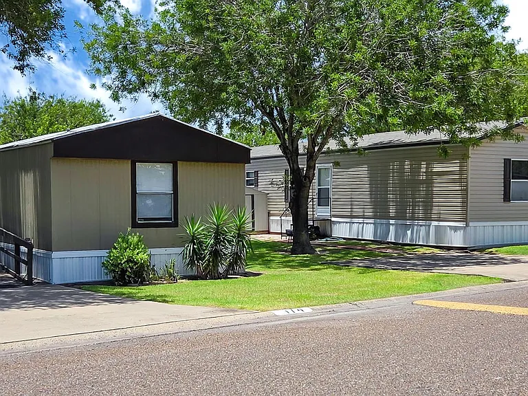 901 E Sioux Rd #32 — Photo 10