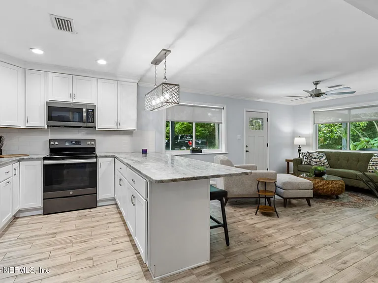 514 S 4th St #B — Photo 12