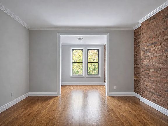 3rd image of 234 Mott St APT 6