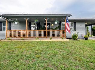 157 Cherry Laurel Trl NE, Cleveland, TN 37323