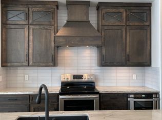 101 W Pine St, Raymore, MO 64083