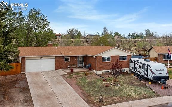2nd image of 2015 Pima Dr