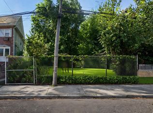 7110 52nd Avenue, Maspeth, NY 11378