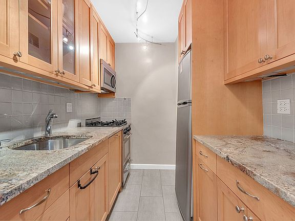2nd image of 185 W End Ave APT 11-N