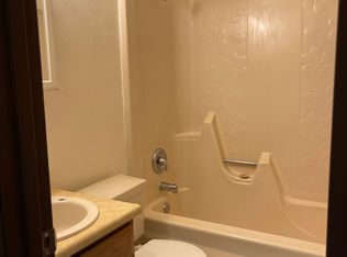 5243 Oakwood Dr, Newburgh, IN