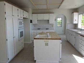 4th image of 7139 Danko Dr