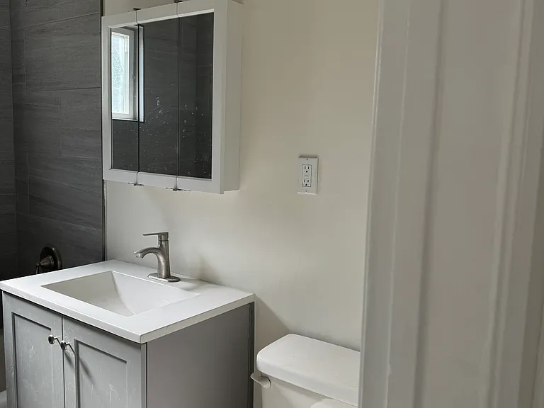 9101 Creekford Dr #D — Photo 7