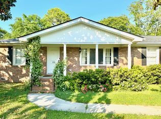 322 Betsy Rd, Charleston, SC 29407