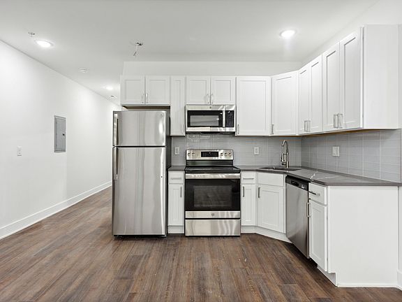 2nd image of 1831 N 33rd St #1