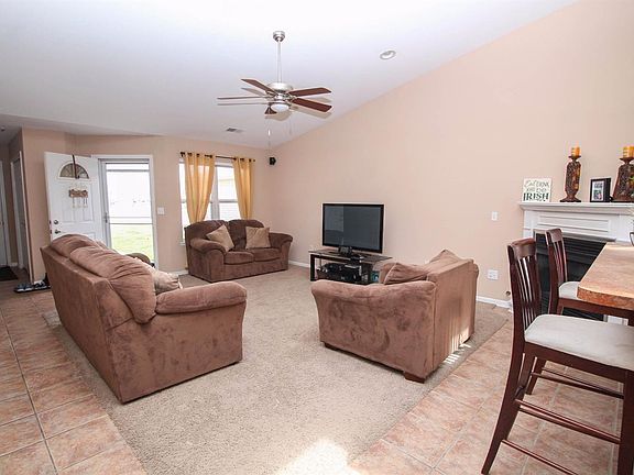 4th image of 4251 W 92nd Pl