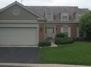 190 Glamis Ln #130, Inverness, IL 60067