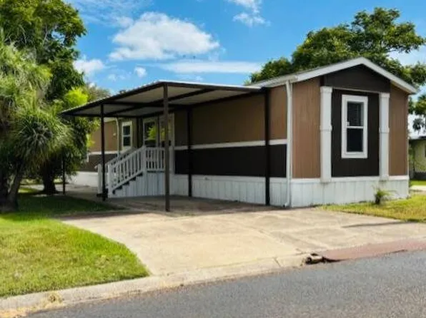 128 Los Platanos St, Mercedes, TX 78570