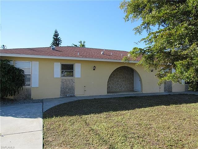 1st image of 38 NE 16th Pl APT 1