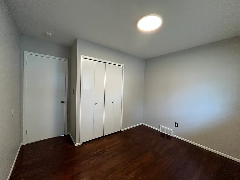 13643 Irvington Ct — Photo 15