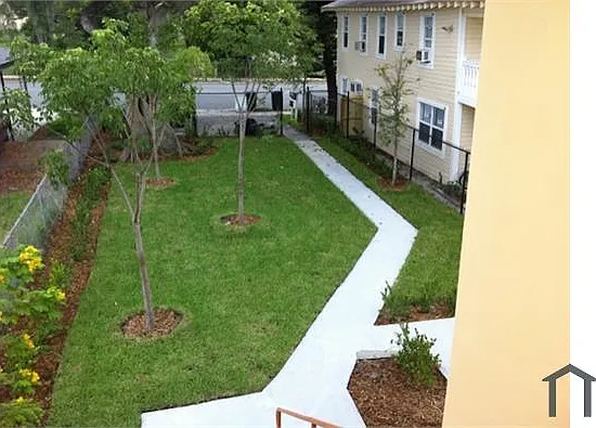 2 bed, 600 sqft, $1,750 — Photo 2