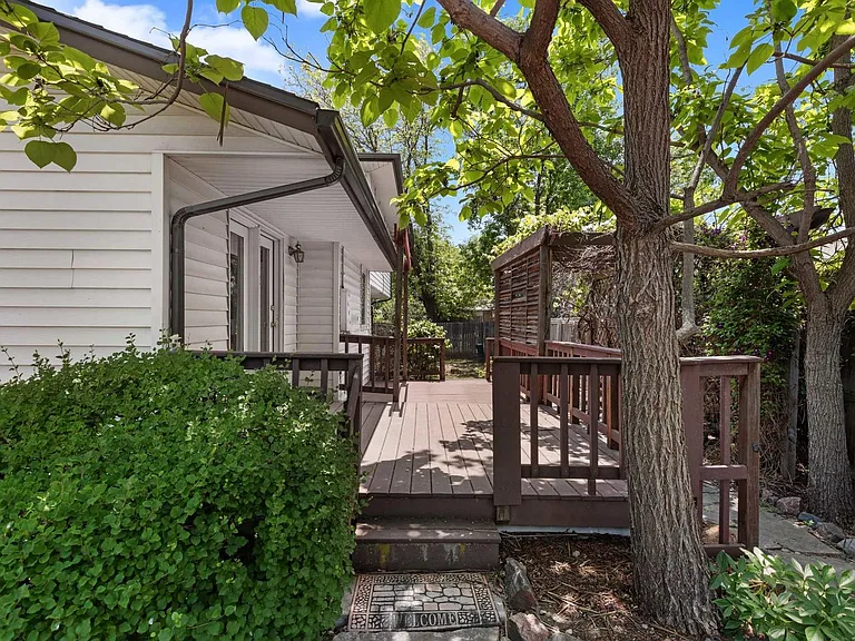 6893 Gray Cir — Photo 22
