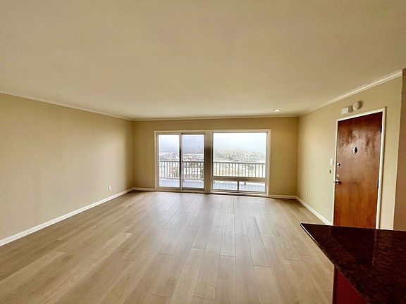 2nd image of 681 48th Ave APT 6