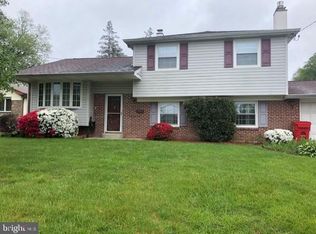 341 Acorn Dr, Warminster, PA