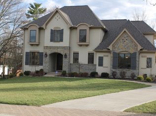 9847 Zig Zag Rd, Cincinnati, OH 45242