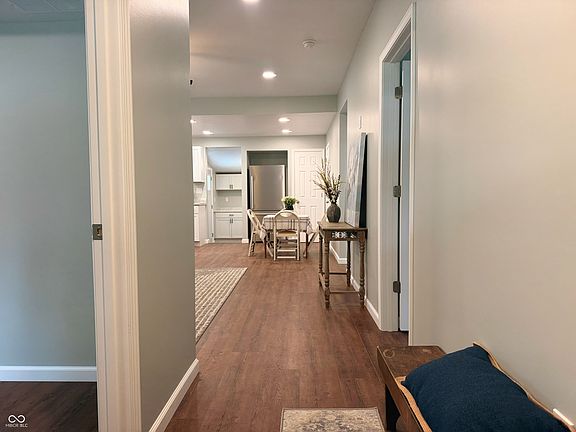 5th image of 603 E North St