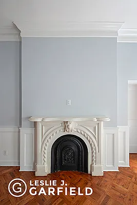 Rented by Leslie J. Garfield | media 10