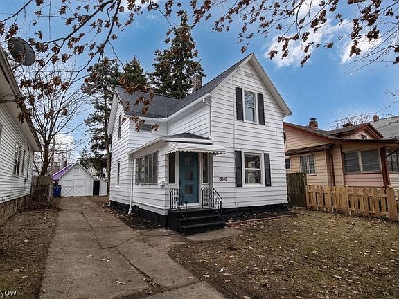 3rd image of 3346 W 122nd St
