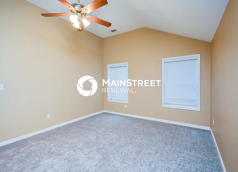 7206 Ravenwood Ln — Photo 13