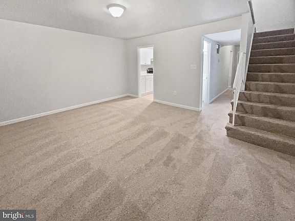 3rd image of 14809 Ensor Ct