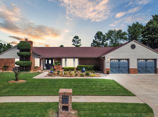 1505 Merlin Cir, Pryor, OK 74361