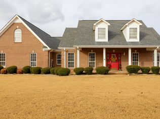 218 Rosewood Ln, Killen, AL 35645