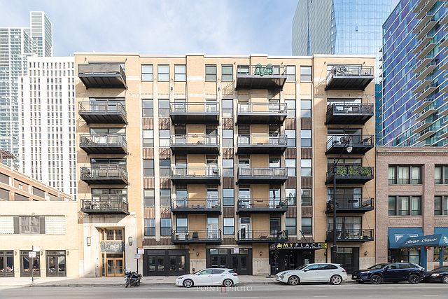 1st image of 1307 S Wabash Ave APT 201