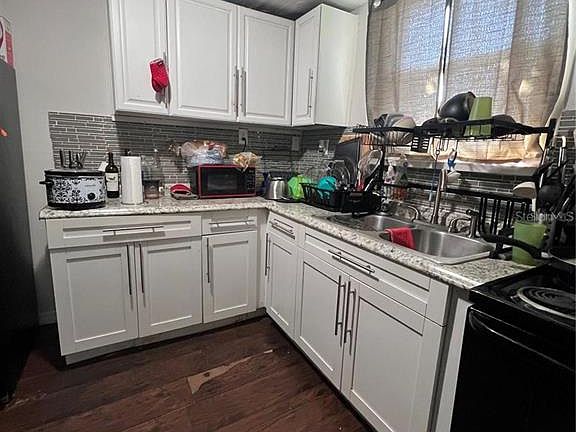 4th image of 8106 N BROOKS STREET