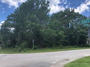 30 Daisy St, Homosassa, FL 34446