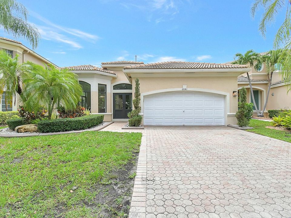 1st image of 6041 SW 195TH Avenue