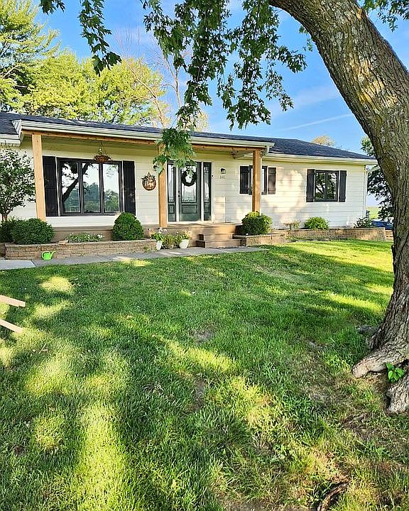 1st image of 846 Grey Ridge Rd