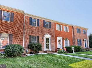 205 Georgetown Cir, Hanover, PA 17331
