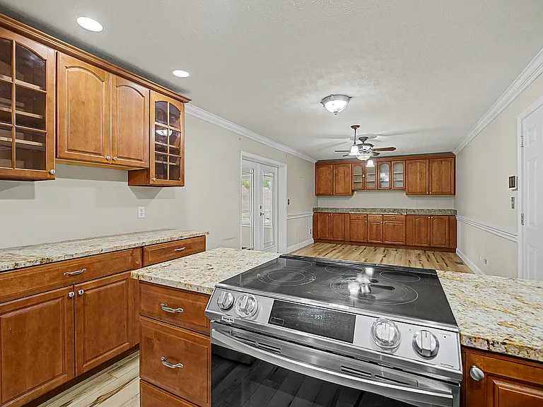 2205 Tampico Trl — Photo 16